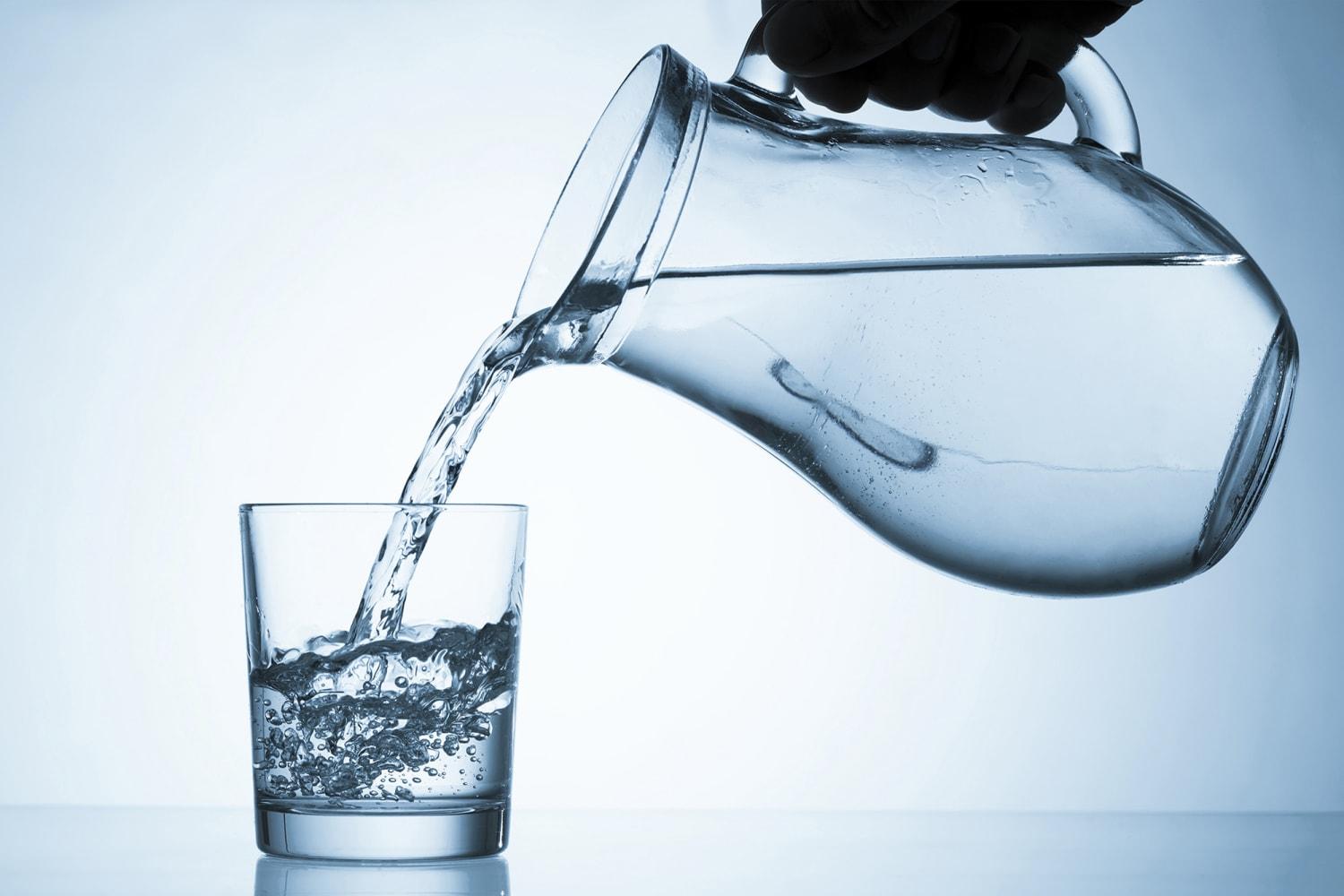 Staying Hydrated and Energized: Managing Electrolytes While Traveling